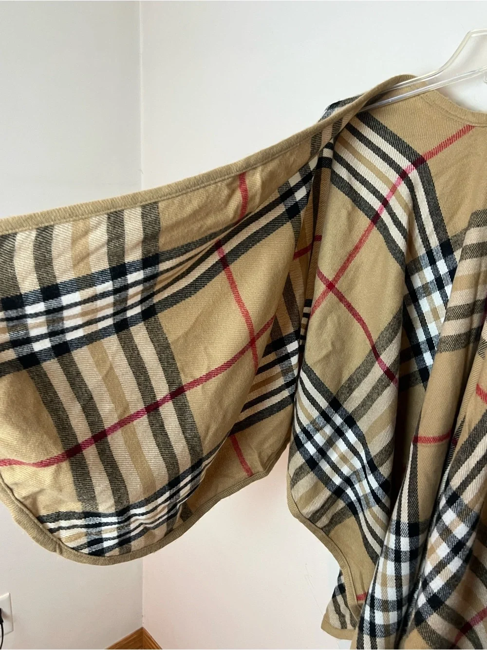 V. Fraas Plaid Shawl Blanket Cape Wrap Academia Preppy Office